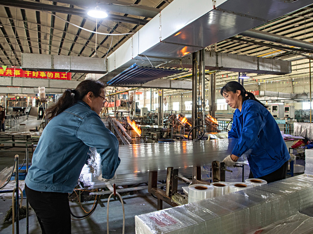 包裝(zhuāng)玻璃管工(gōng)序